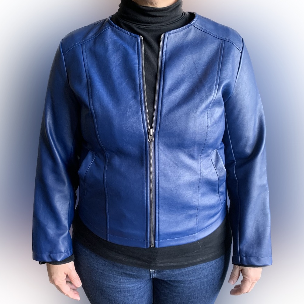 Cuidado con el Perro faux leather blue jacket.